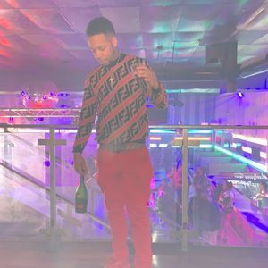 Meet your Posher, Milton